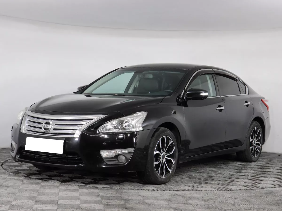 Купить Nissan Teana 2014 г.в. 137245 Вариатор Бензин/2500 см3 за 907500  руб. скидка 742500 руб. в Кредит от 6.3% годовых.